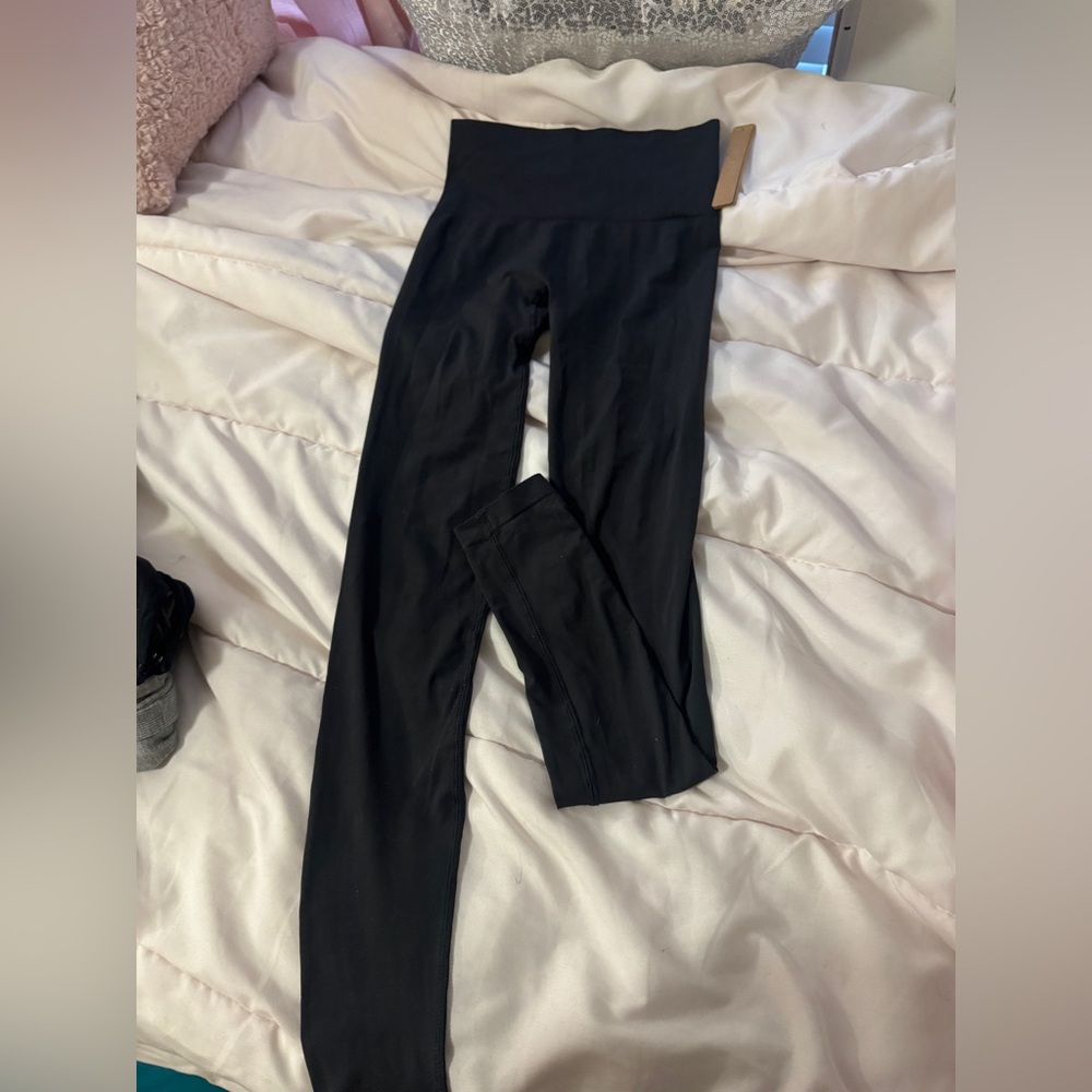 Skims leggings